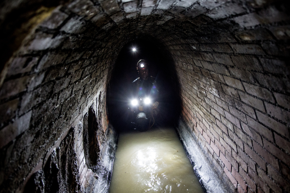 IBAK Inspection Inspection of wastewater collector CERBERUS Camera Main sewer Aron Winkeltau