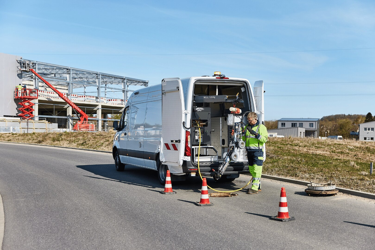 IBAK Kanalsanierung Fräser- und Saniersysteme