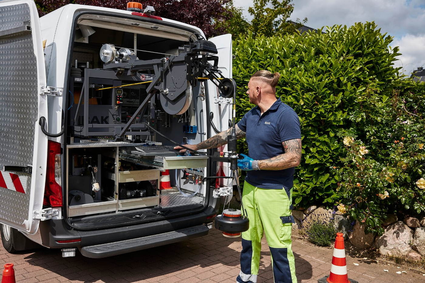 IBAK Fahrzeugausbau Einsatzvielfalt Inspektions- und Sanierungstechnik