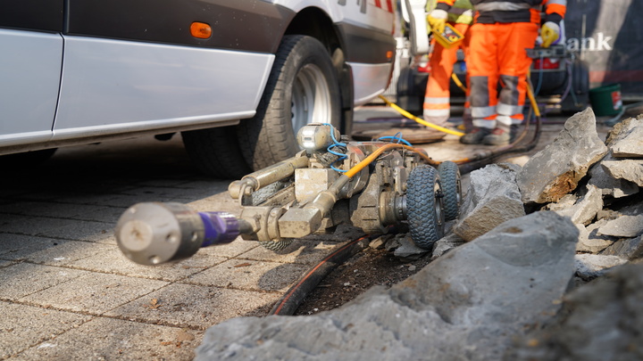 IBAK MicroGator Geräteträger Höchstdruck-Wasserstrahltechnik Kanalsanierung Beton-Verschluss