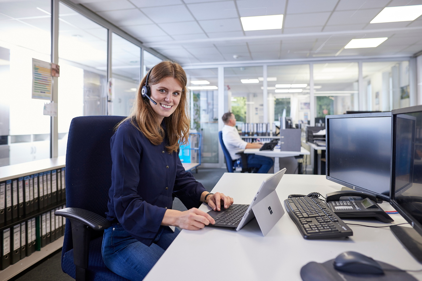 IBAK Berufsfeld Tätigkeitsbereich Technisch-kaufmännische Berufe Vertrieb Einkauf Buchhaltung Service