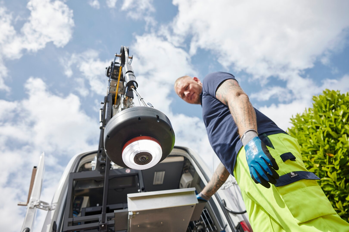 IBAK Schachtinspektion PANORAMO SI von unten Zustandserfassung und Dokumentation mit 360-Grad-Kameratechnik